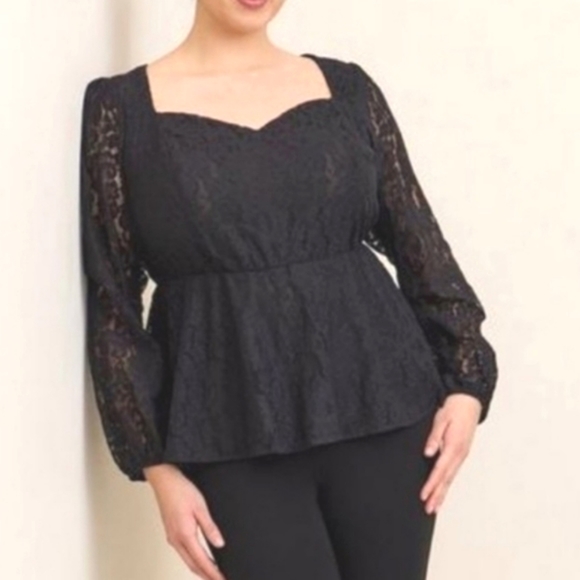 NWT TORRID LACE LONG SLEEVE PEPLUM BLOUSE. - Picture 1 of 8